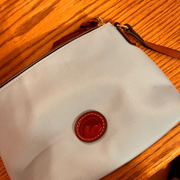 Small light blue Dooney & Bourke satchel - Picture 7 of 12